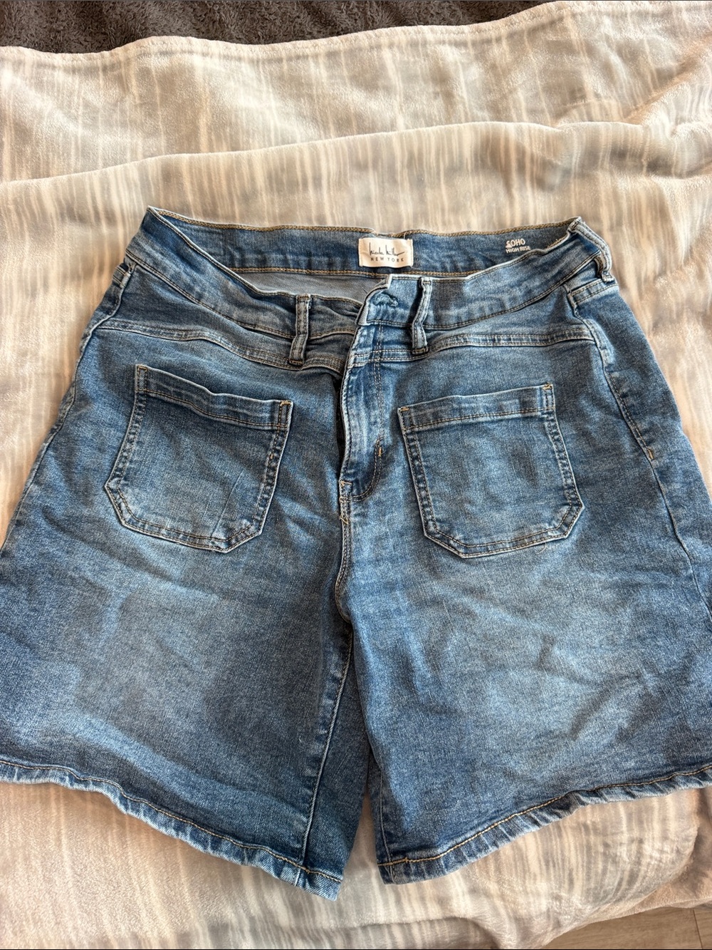 Nicole Miller Denim Shorts in Light Blue